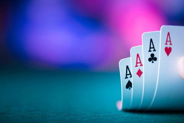 Find Progressive Jackpot Slots and Popular Poker Tables Through คาลิโน